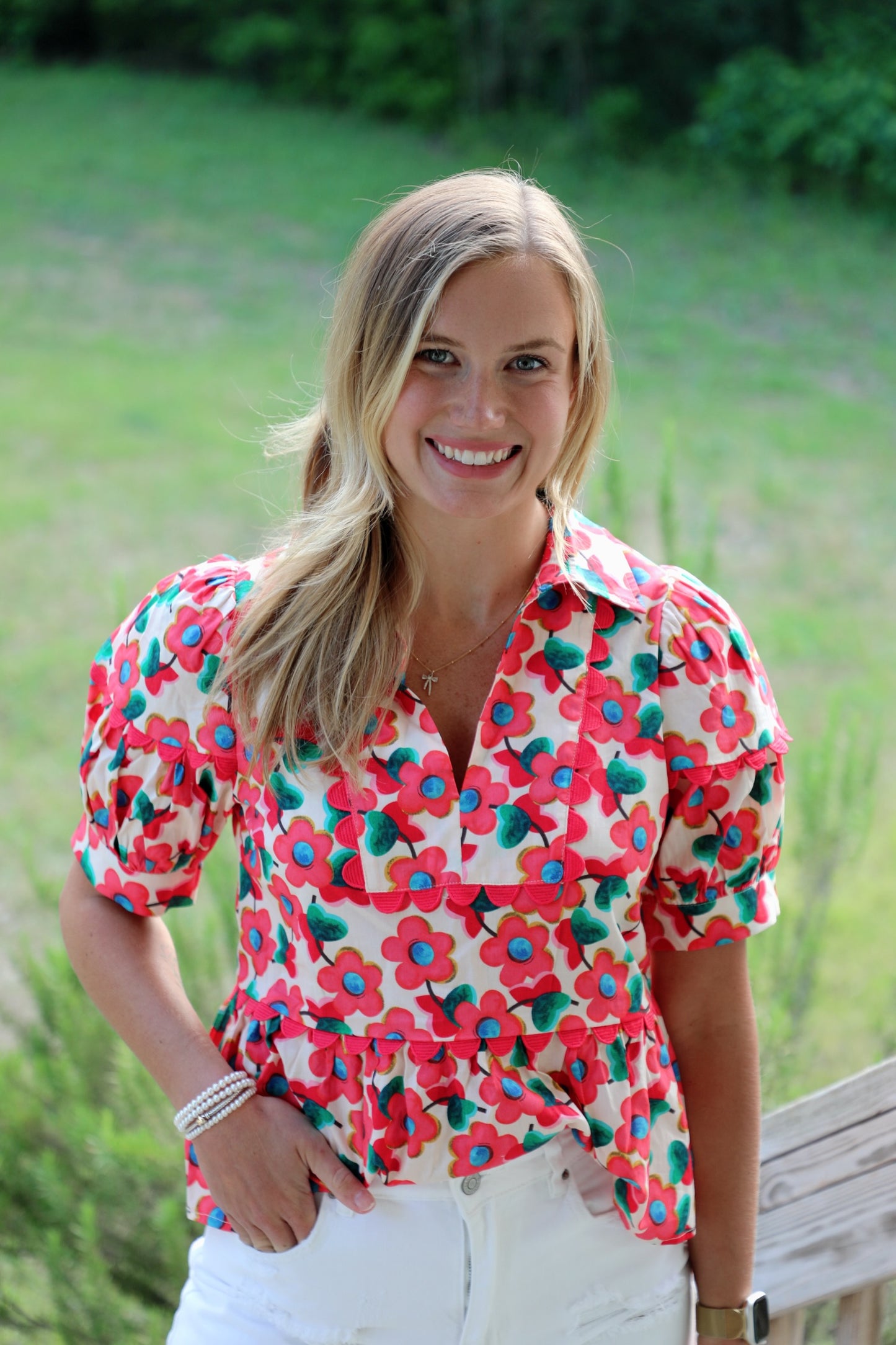 Retro Puff-Sleeve Petal Top