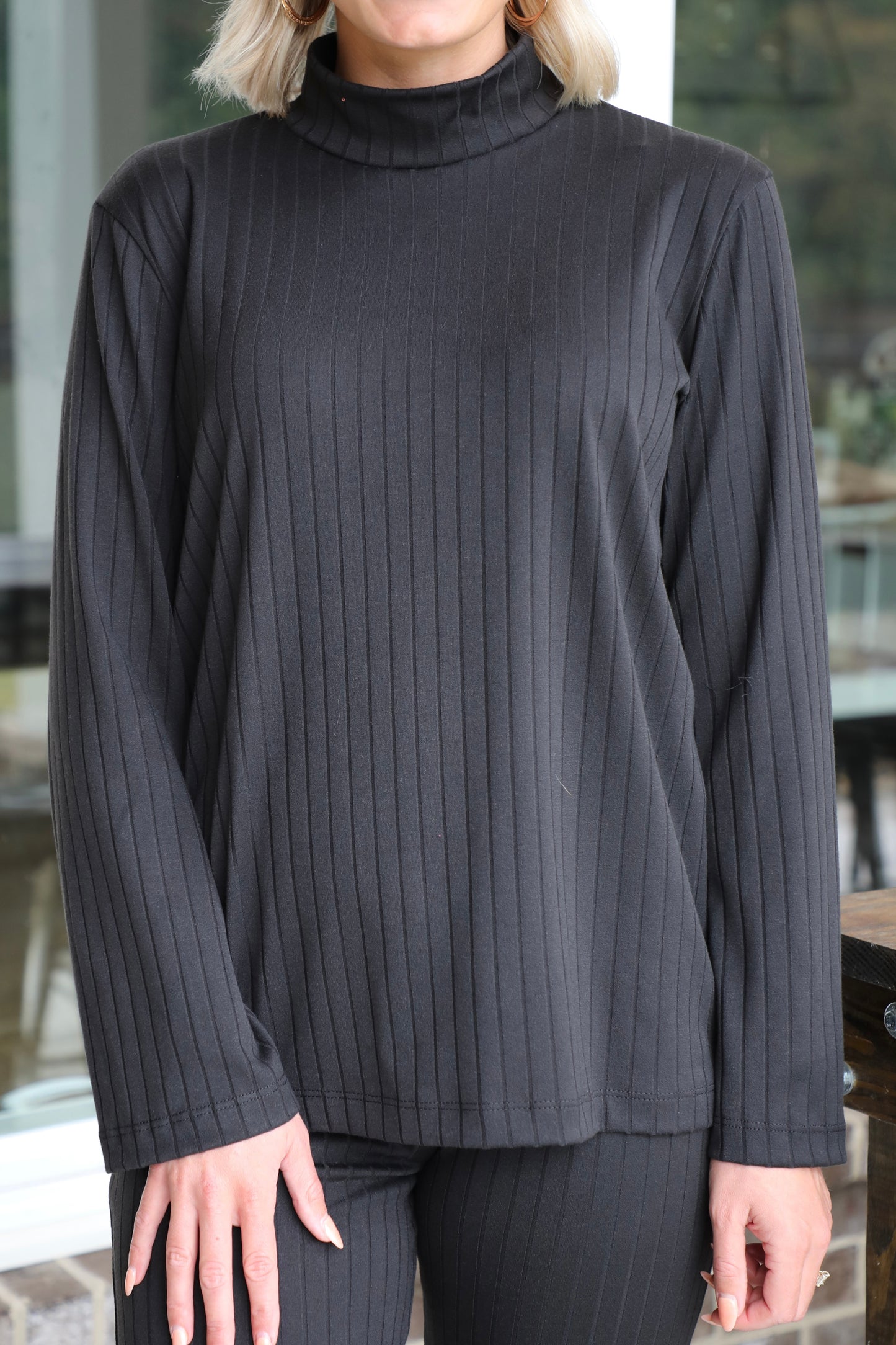 Black Ribbed Lounge Set