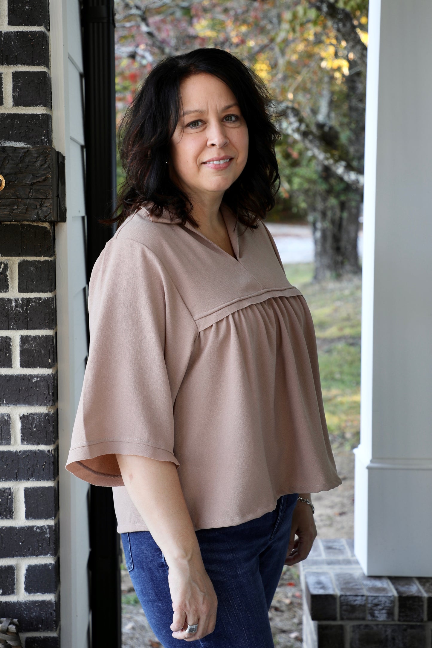 Airflow Balloon Half Sleeve Blouse