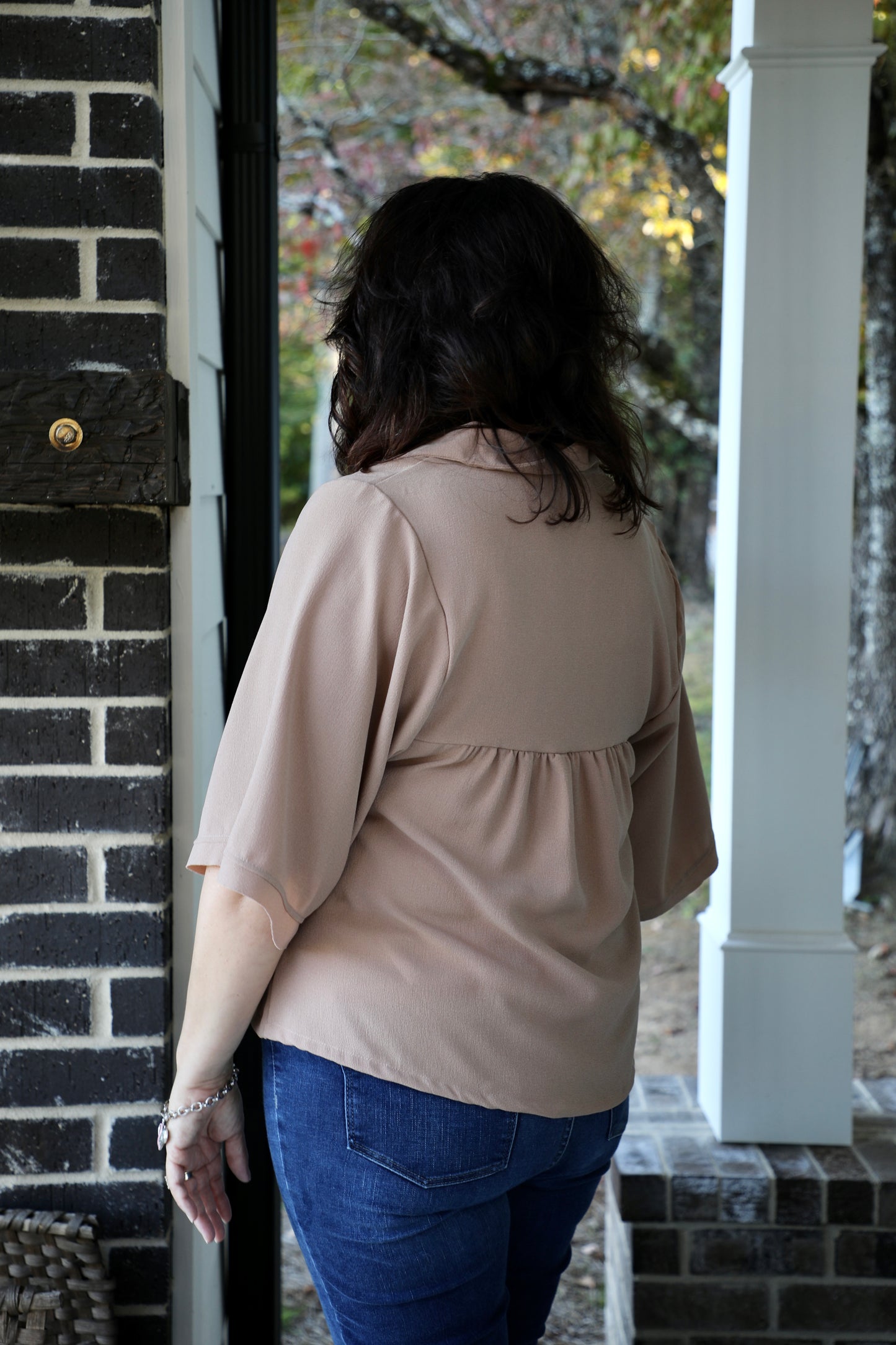 Airflow Balloon Half Sleeve Blouse
