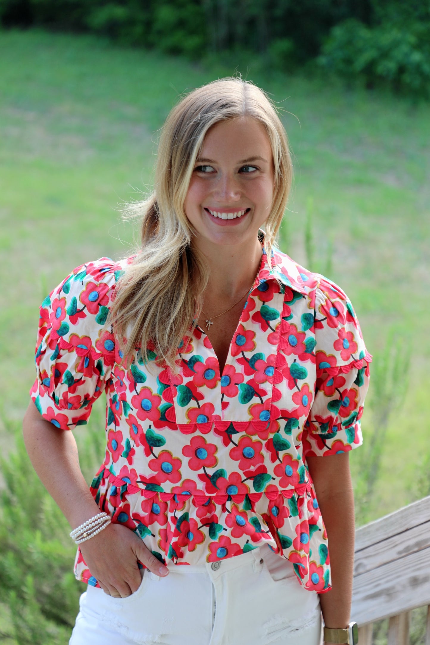 Retro Puff-Sleeve Petal Top