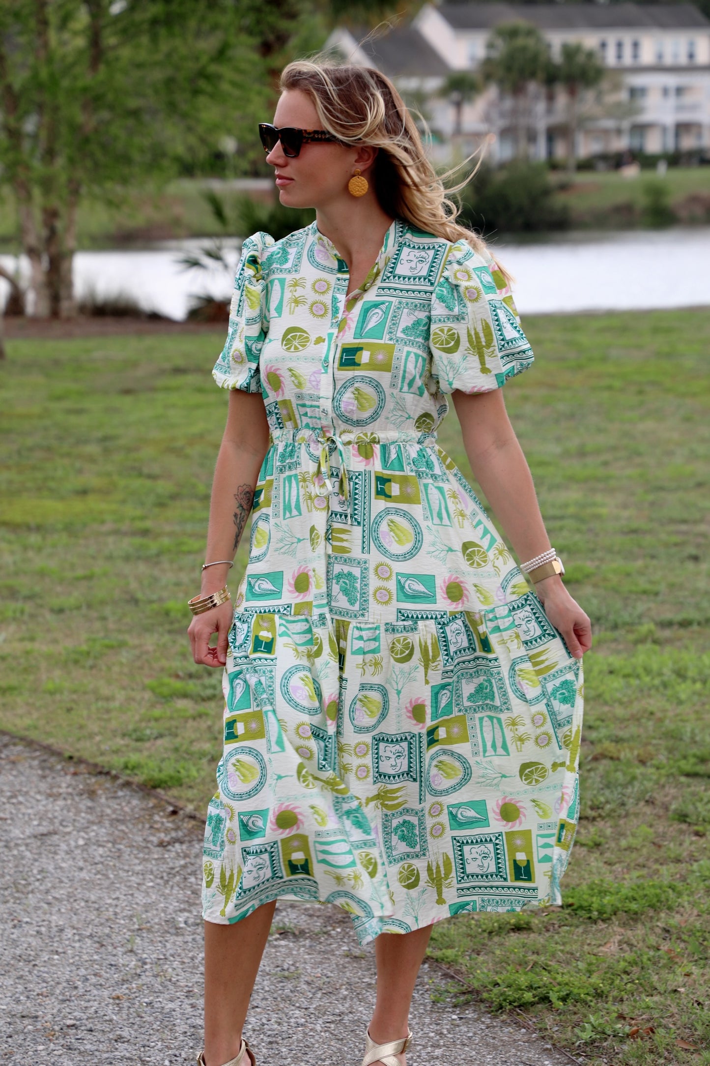 Printed Short Puff Sleeve Midi Dress with a Waist Tie