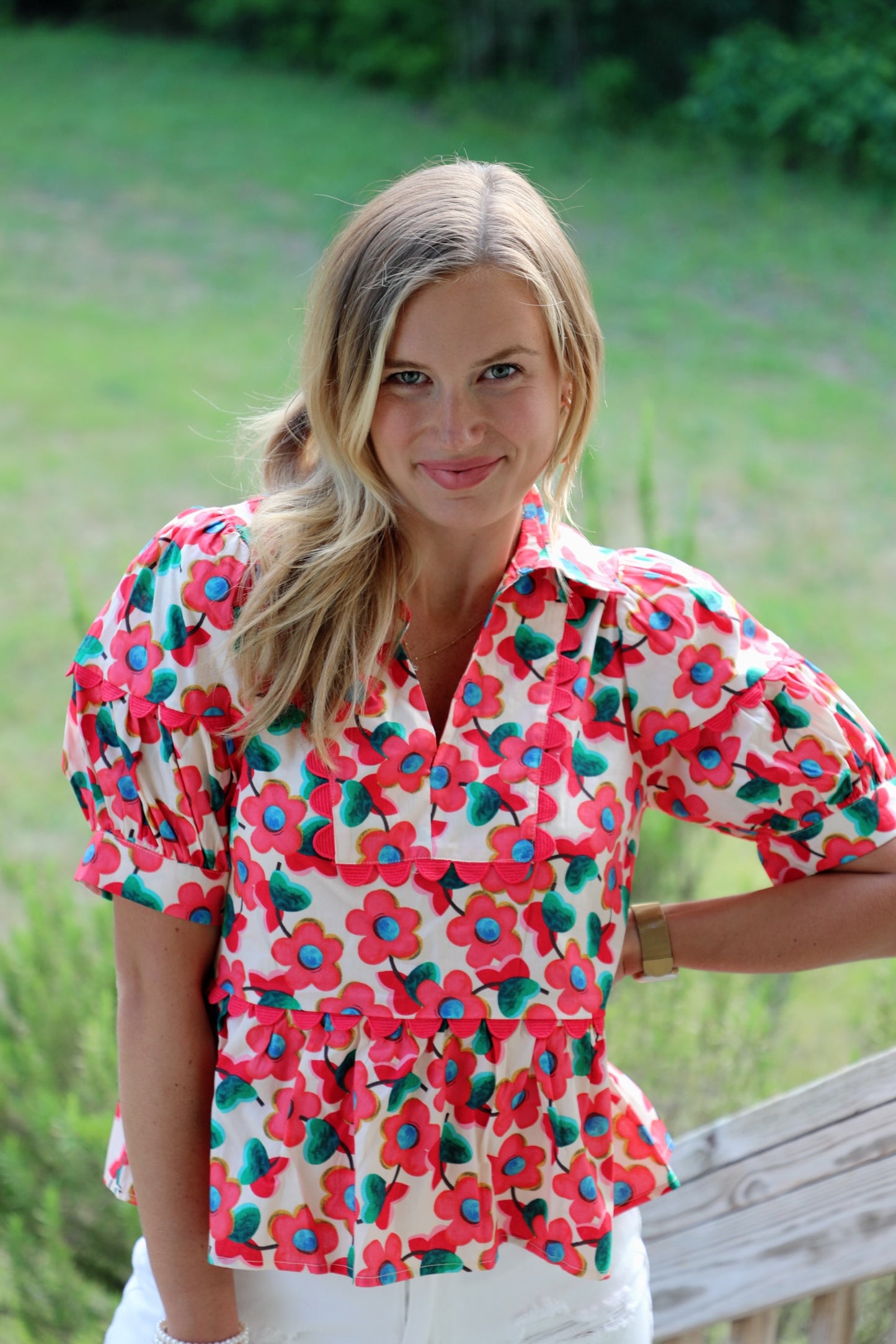 Retro Puff-Sleeve Petal Top