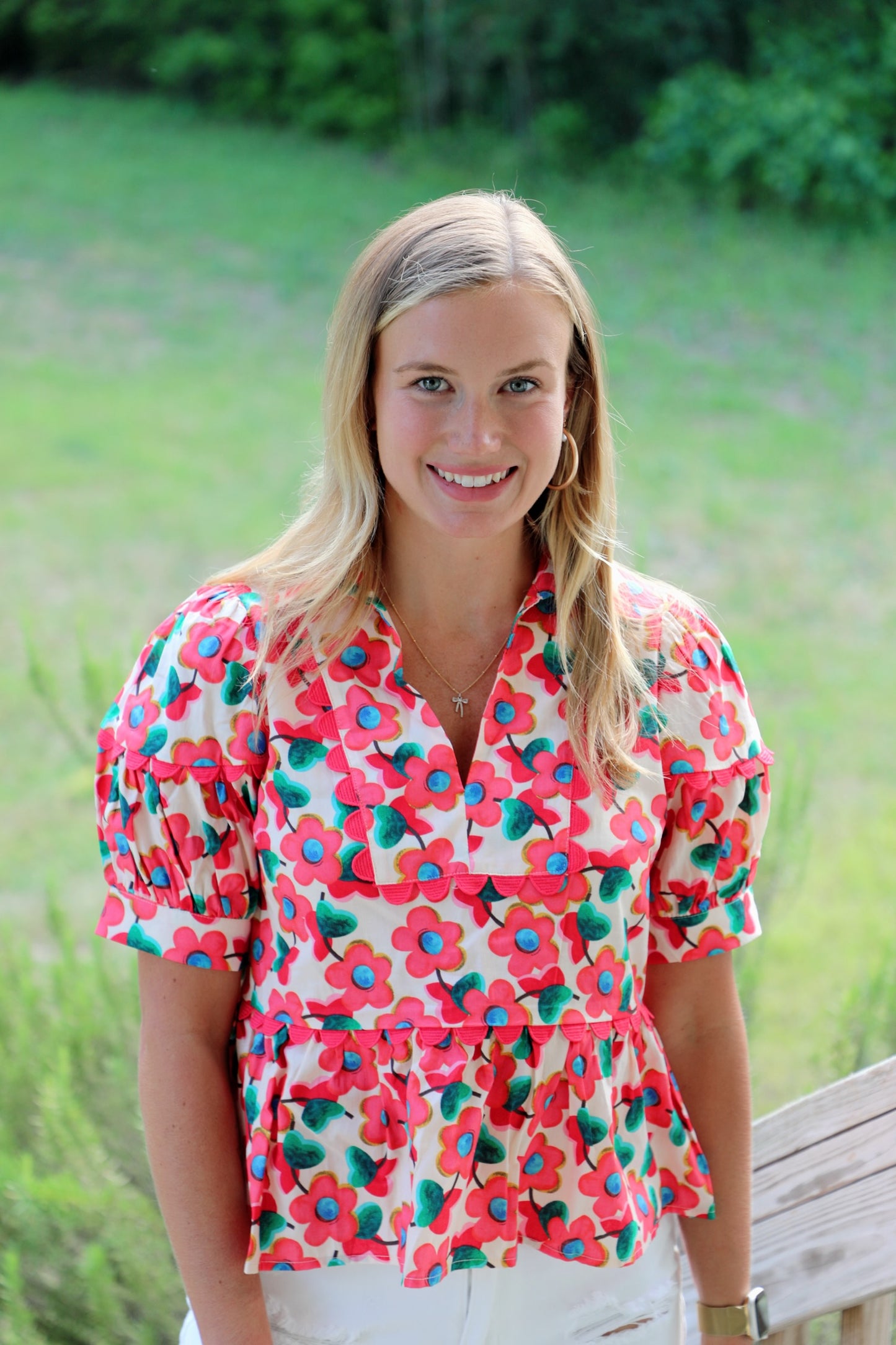 Retro Puff-Sleeve Petal Top