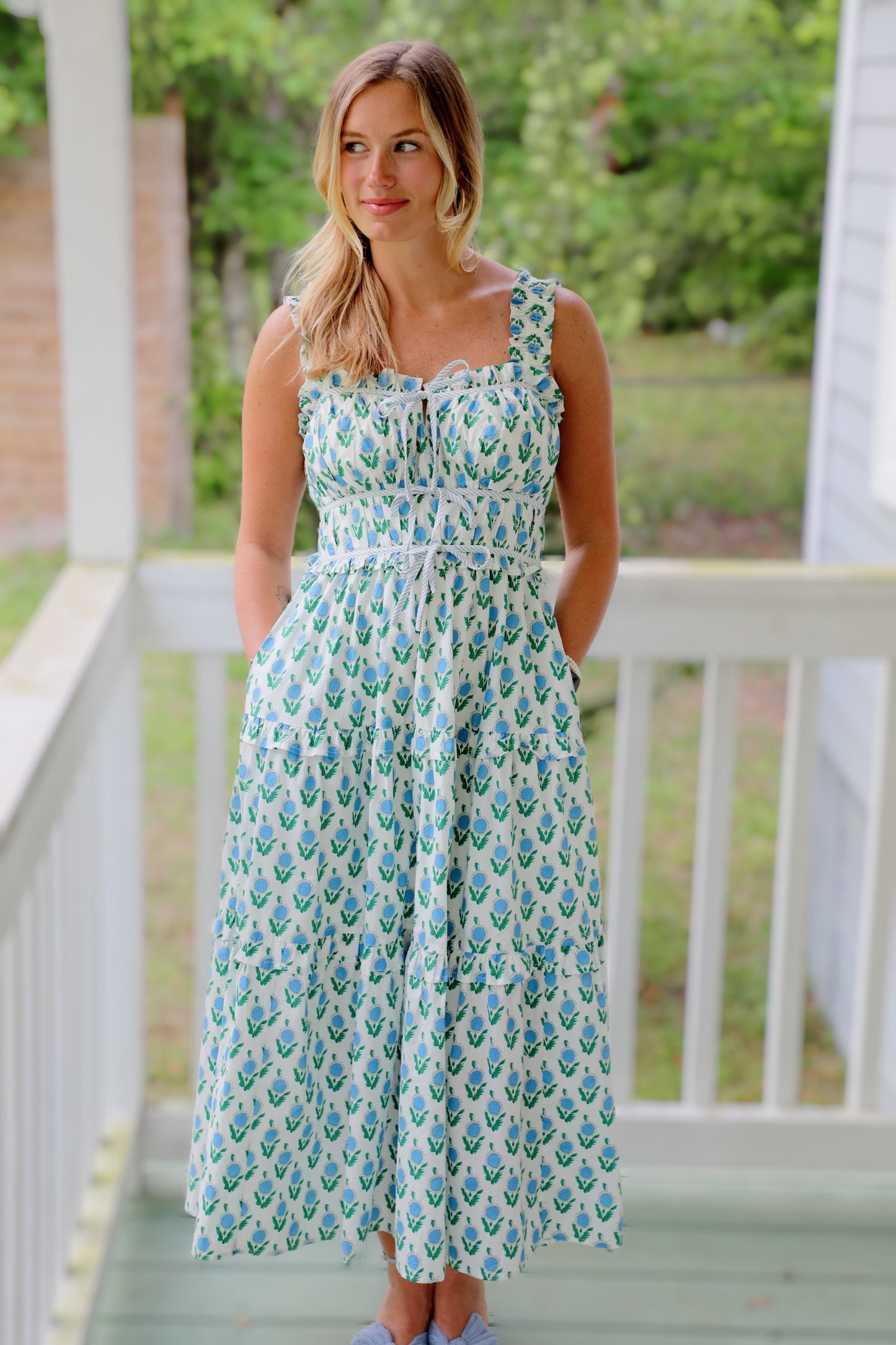 Sleeveless Smocked Floral Print Midi Dress