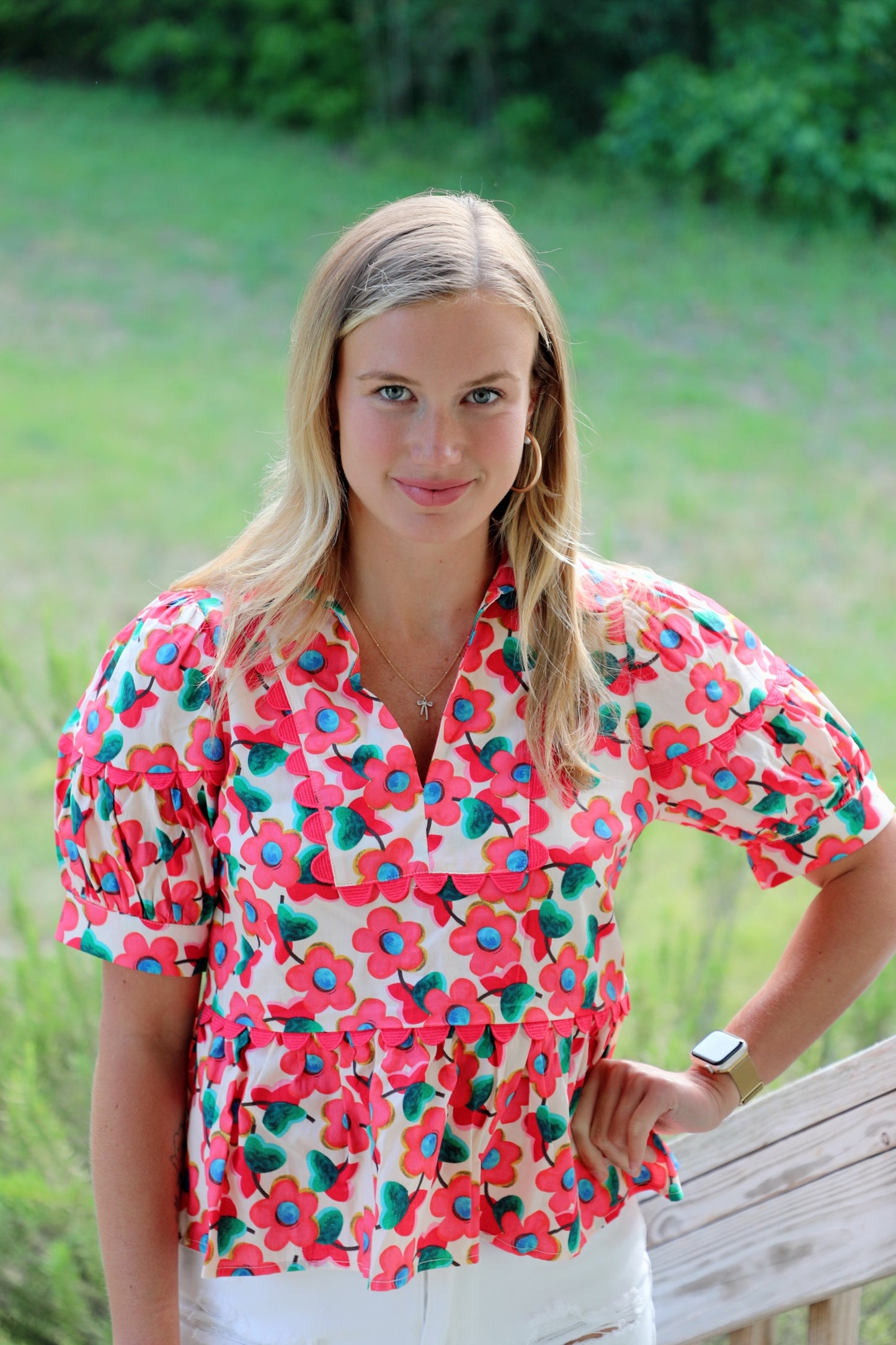 Retro Puff-Sleeve Petal Top