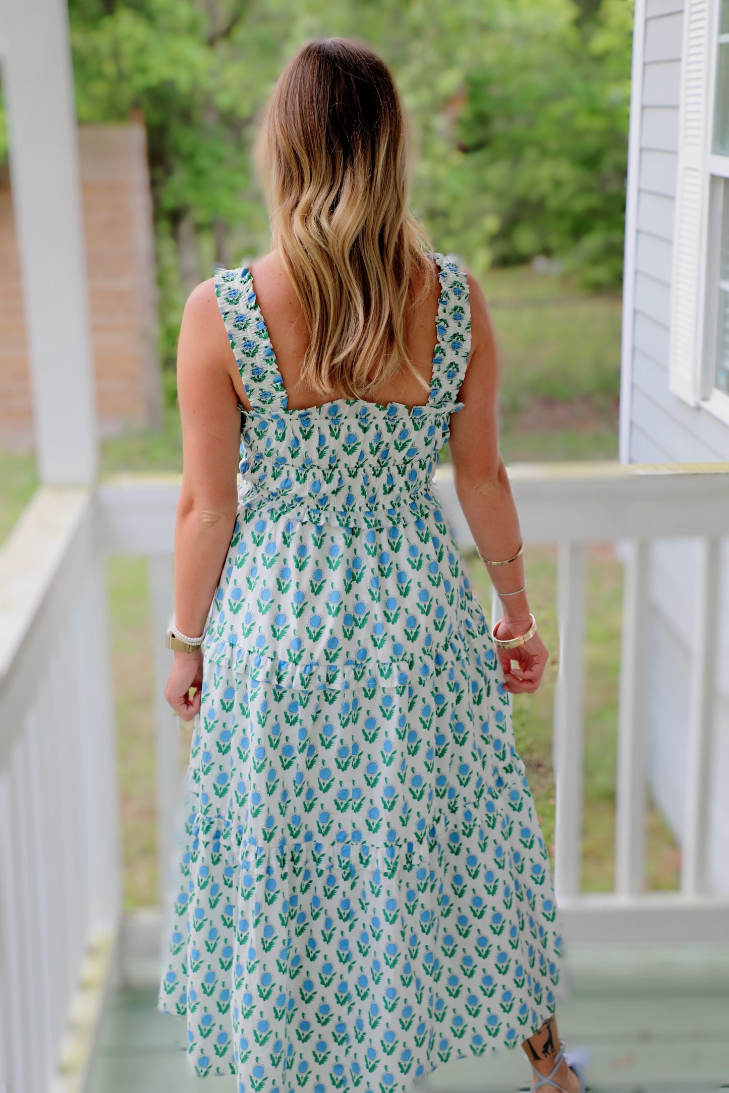 Sleeveless Smocked Floral Print Midi Dress