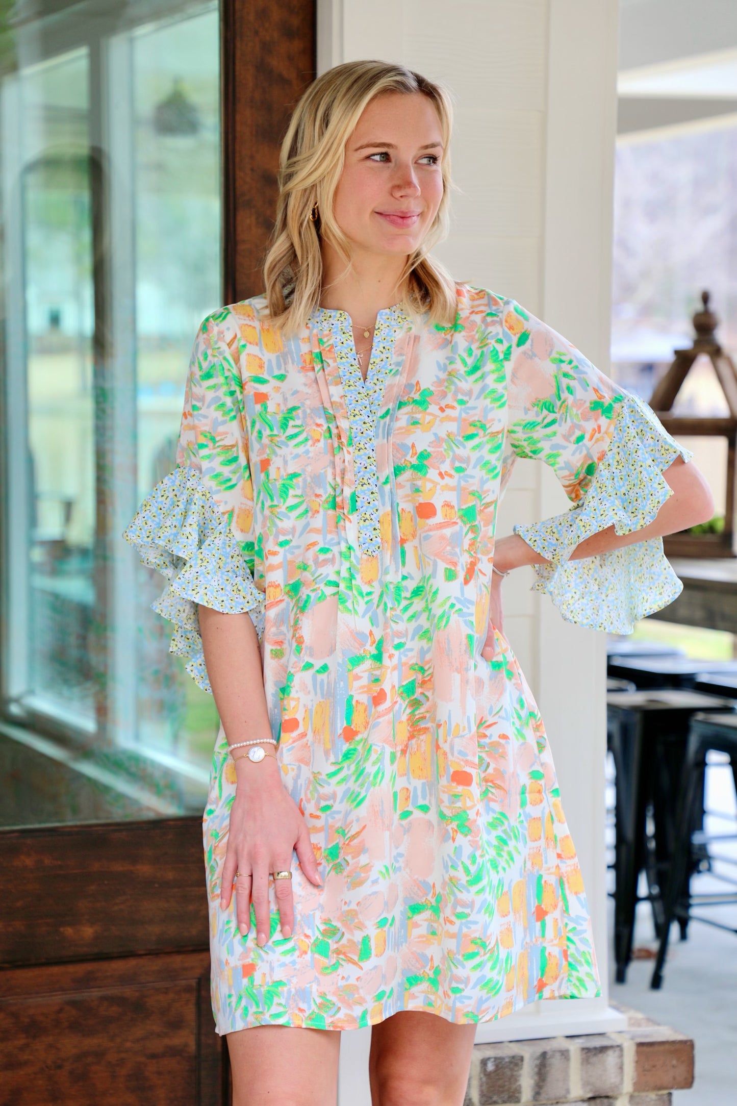 Ruffle Sleeve and Notched Neck Shift Dress