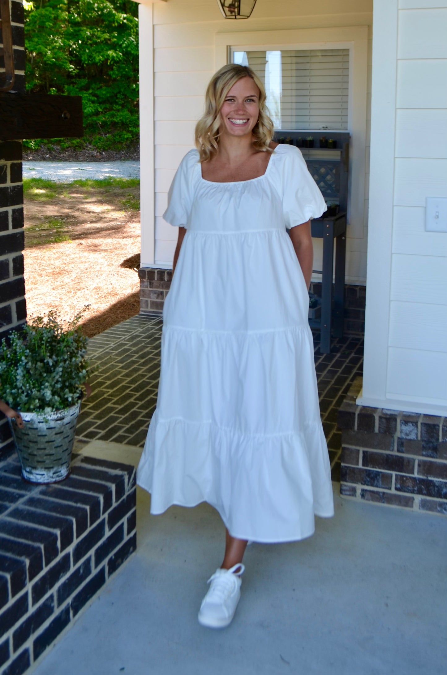 Light Poplin Puff Sleeve White Tiered Dress
