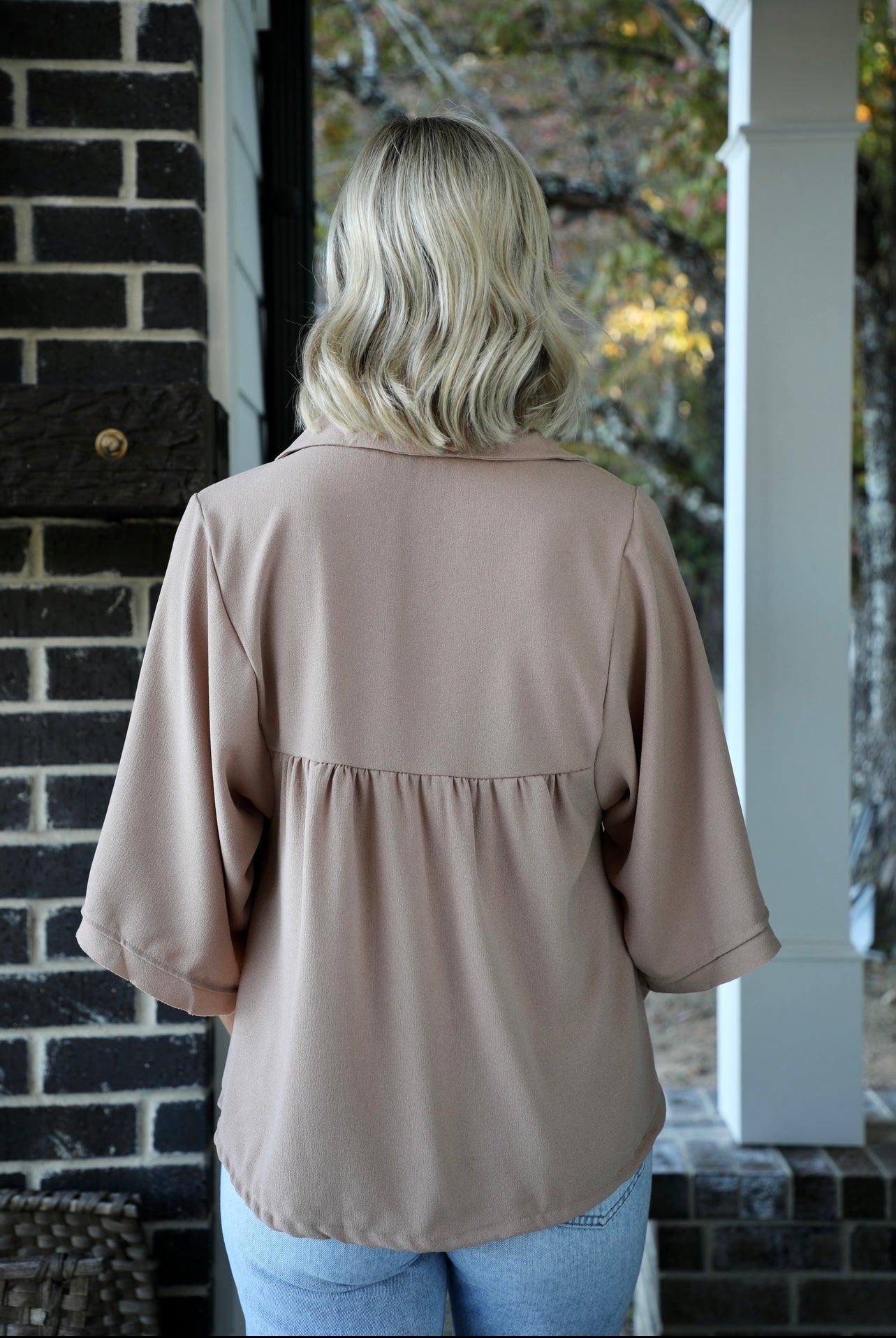 Airflow Balloon Half Sleeve Blouse