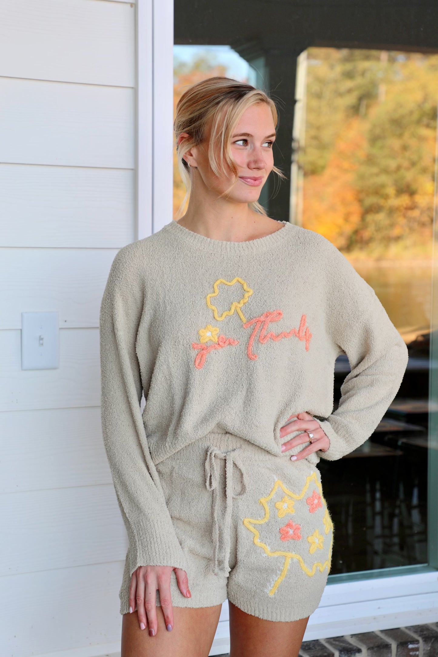 Graphic Lounge Set