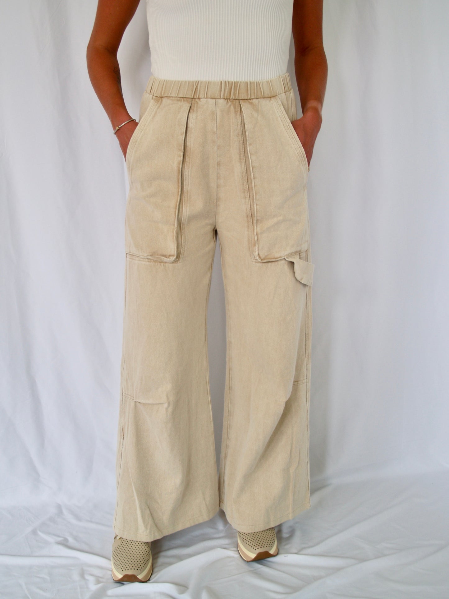 Stretch High Waisted Cargo Pants