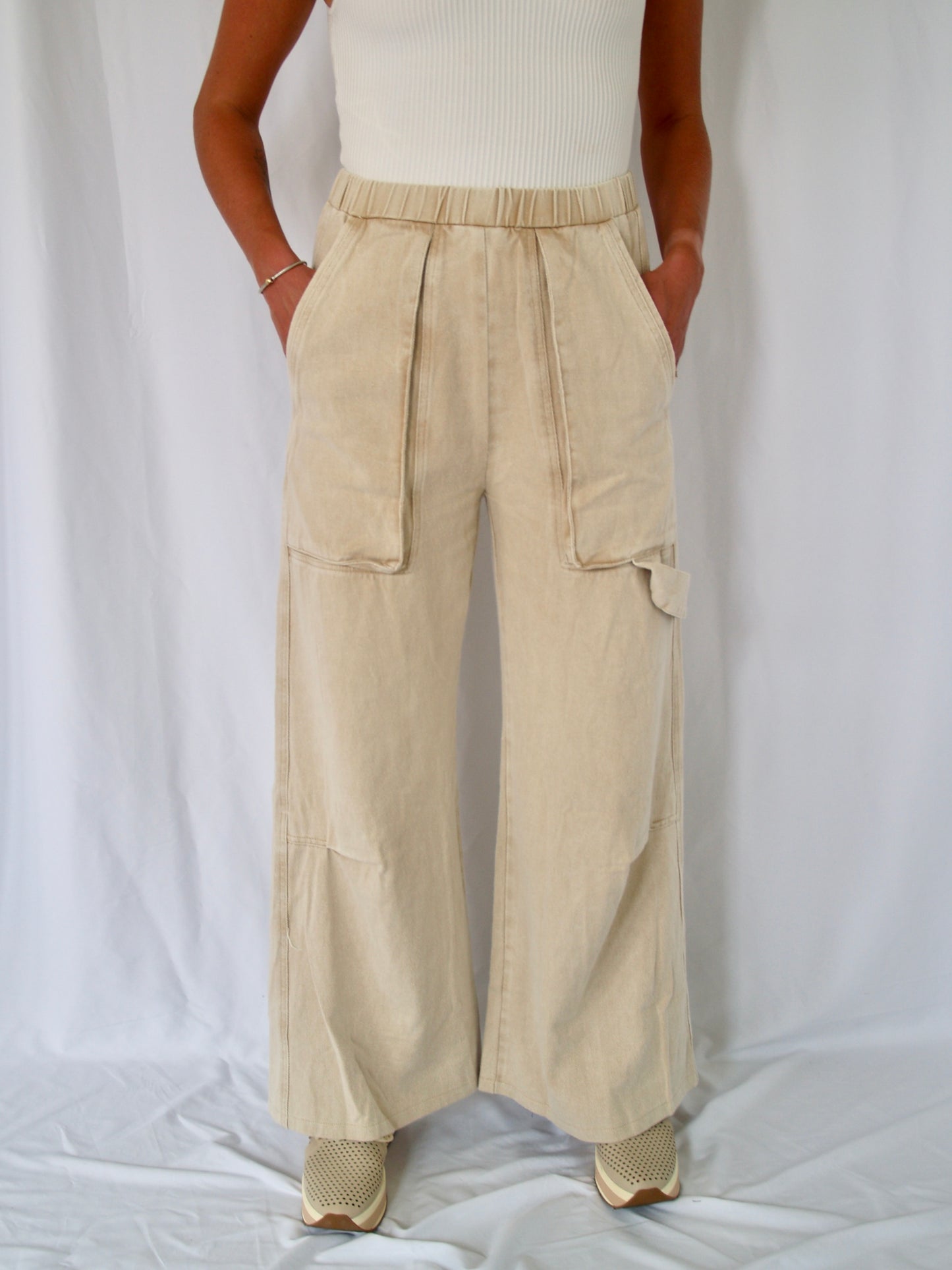Stretch High Waisted Cargo Pants