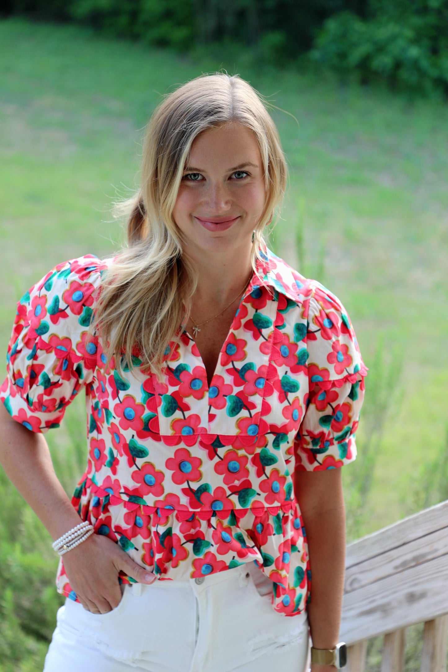 Retro Puff-Sleeve Petal Top