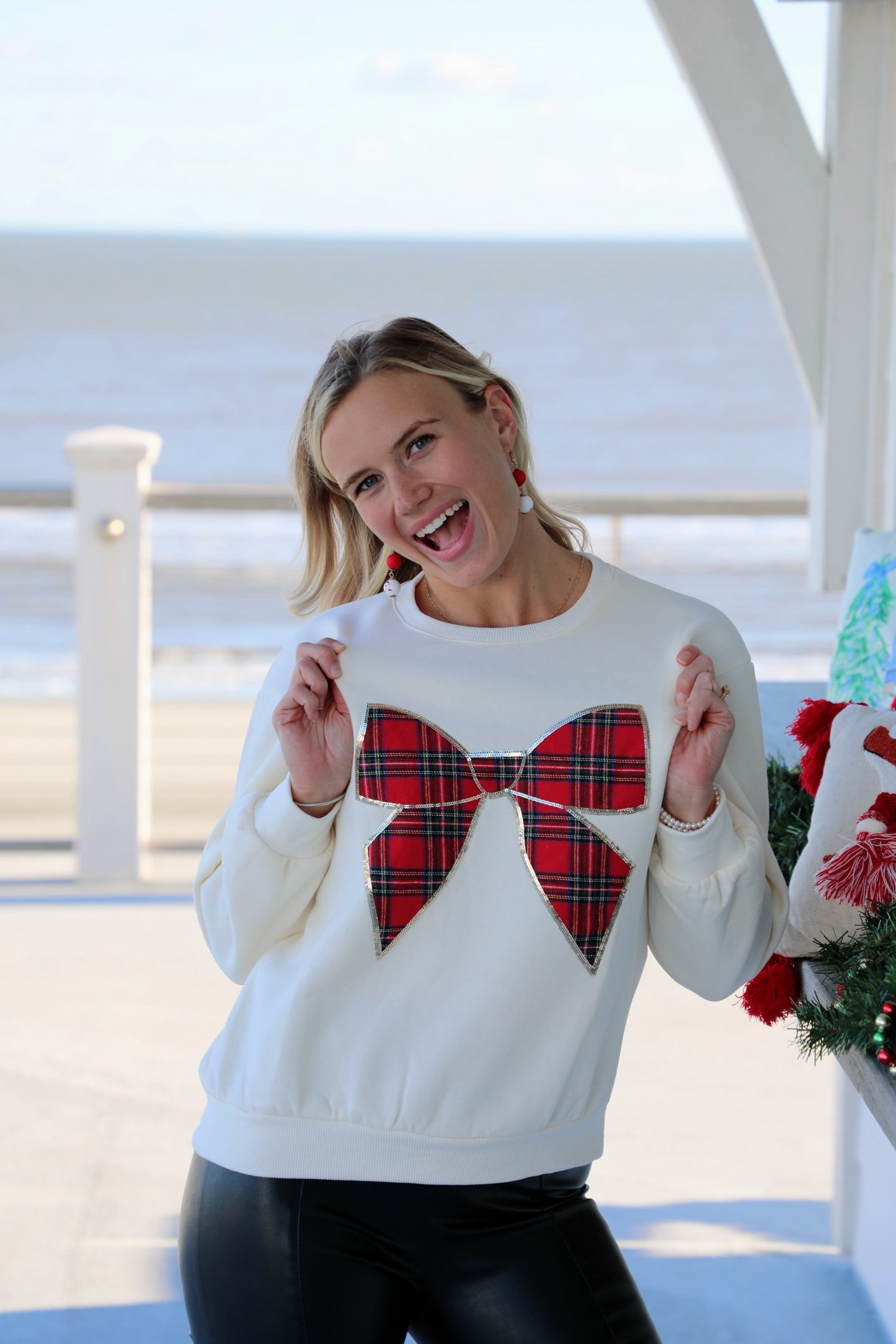 Long Sleeve Christmas Bow Plaid Knit Top