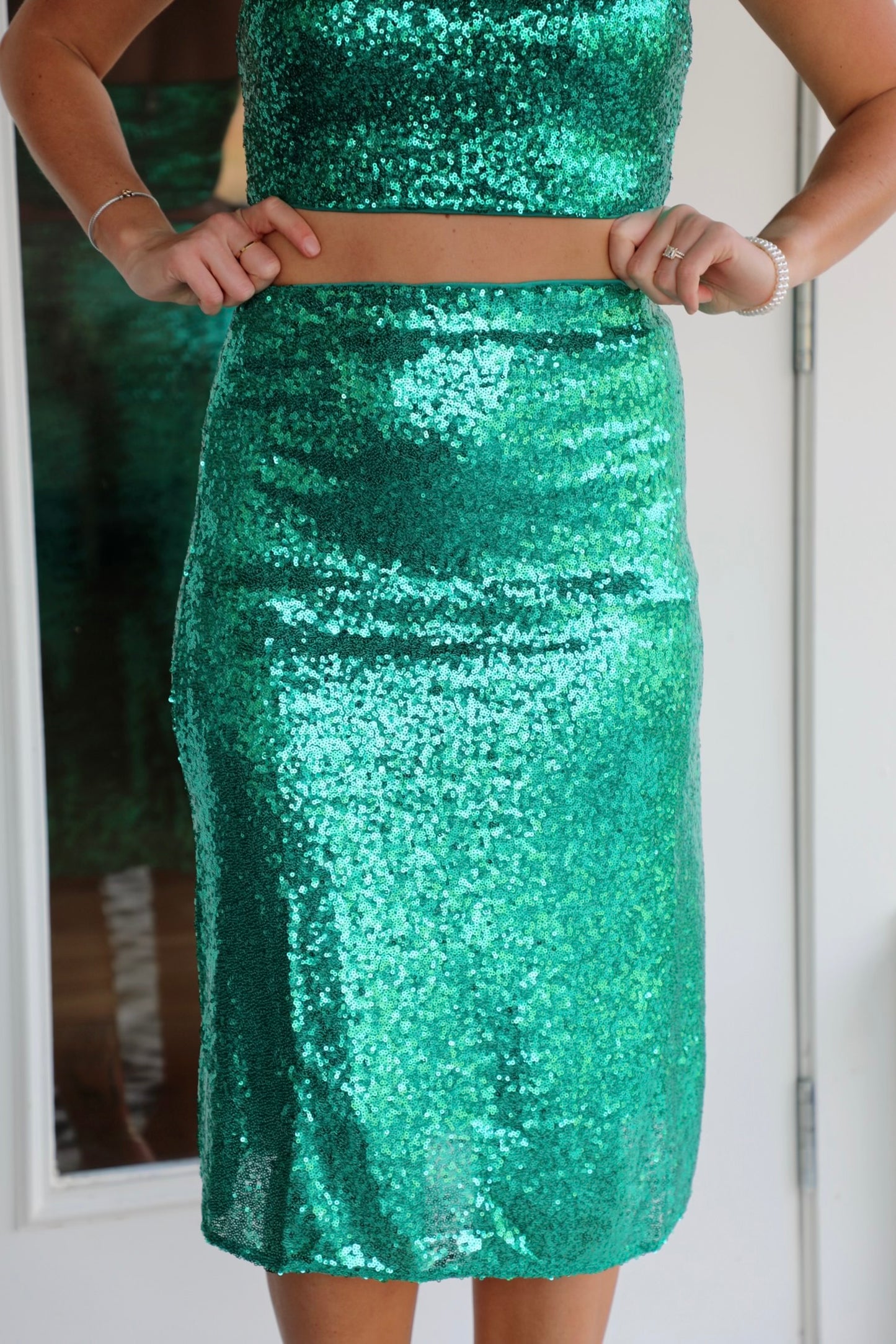 Sequin Midi Skirt with Elastic Waist